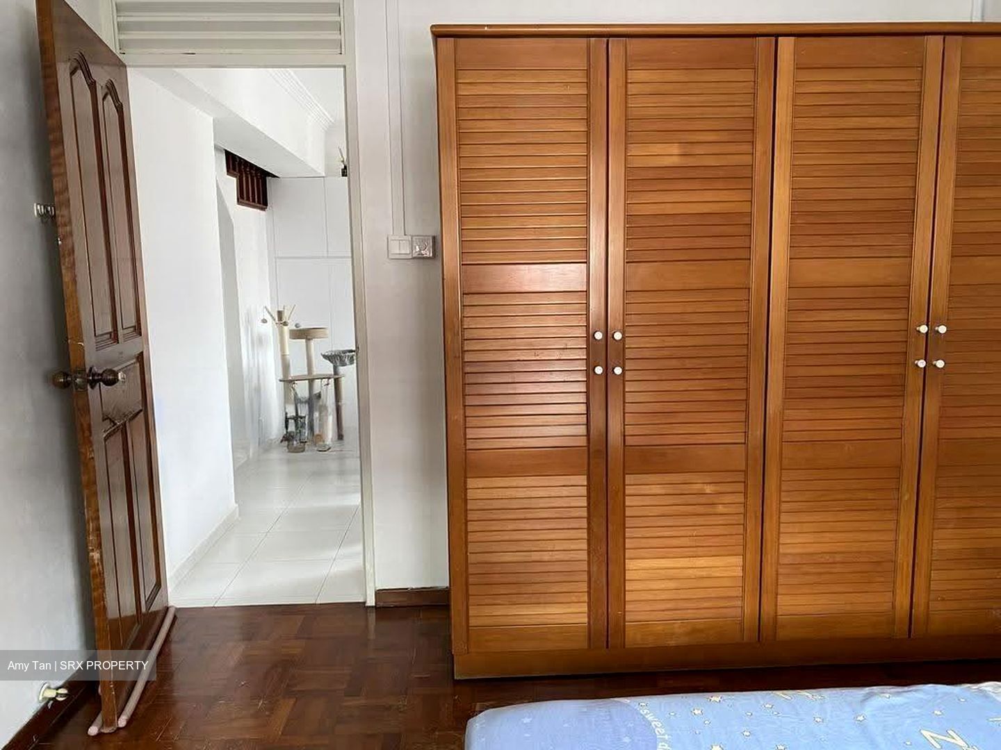 Blk 446 Hougang Avenue 8 (Hougang), HDB Executive #627388691